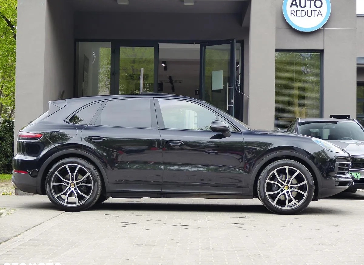 Porsche Cayenne cena 349900 przebieg: 35200, rok produkcji 2019 z Stęszew małe 191